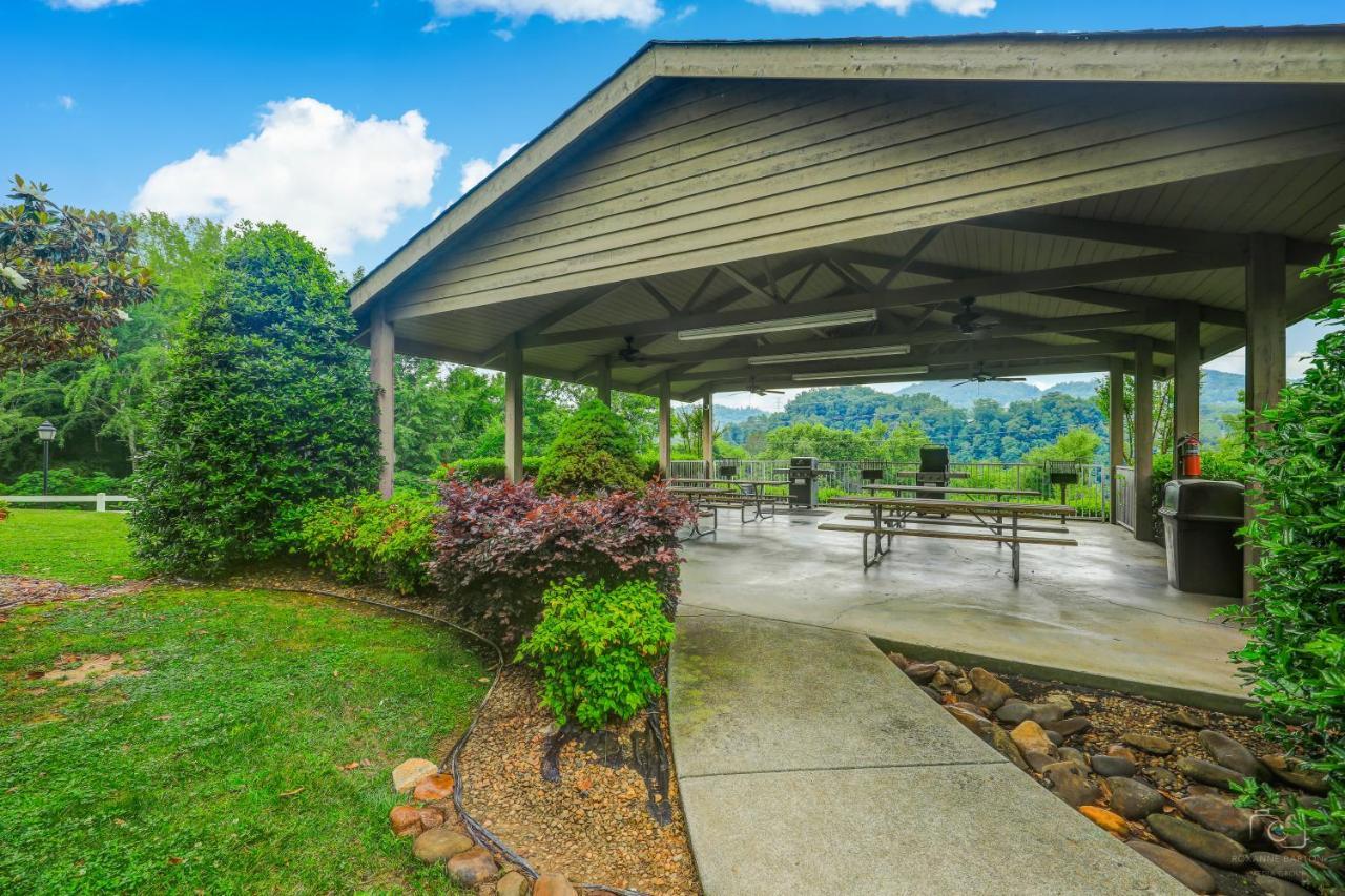 Apartamento A Peaceful Retreat Whispering Pines 622 Pigeon Forge Exterior foto